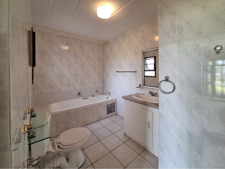 To Let 2 Bedroom Property for Rent in Key West North West